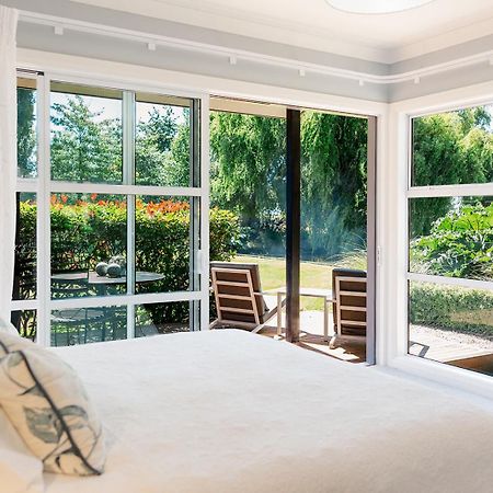 Revive On Oakview Boutique Beauty And Accommodation Ashburton Kültér fotó