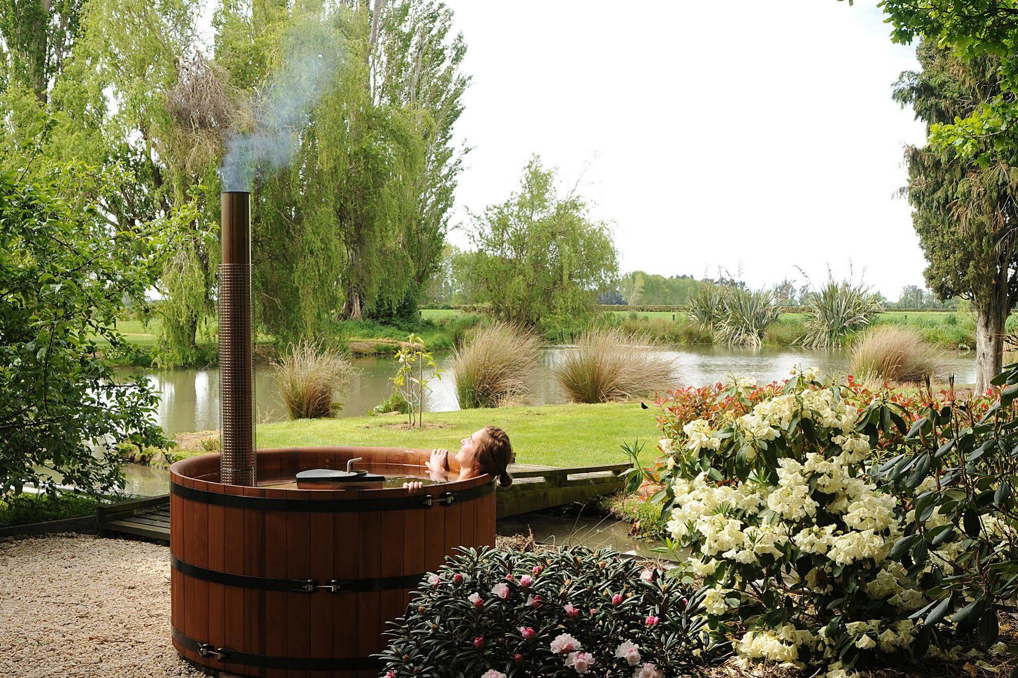 Revive On Oakview Boutique Beauty And Accommodation Ashburton Kültér fotó